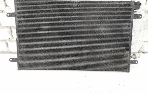 A/C cooling radiator (condenser)