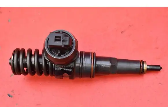 Skoda Superb B5 (3U) Fuel injector 038130073AR
