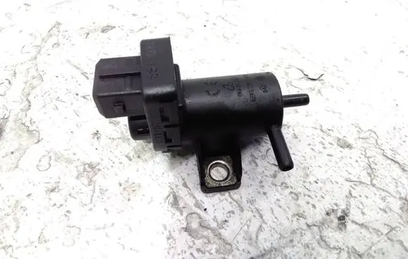 Nissan Qashqai Turbo solenoid valve 8200762162