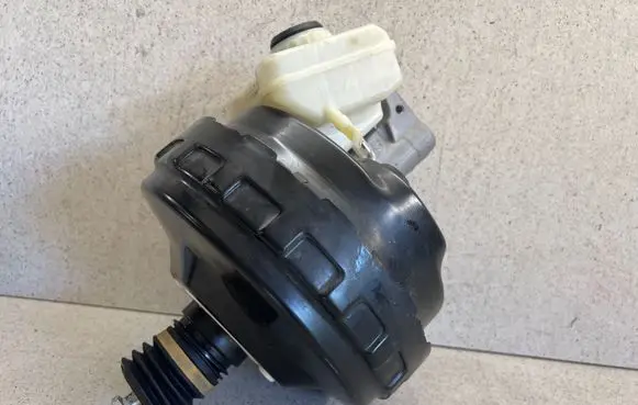 Audi A5 8T 8F Brake booster 8K0612103M 0630103746 252078594631