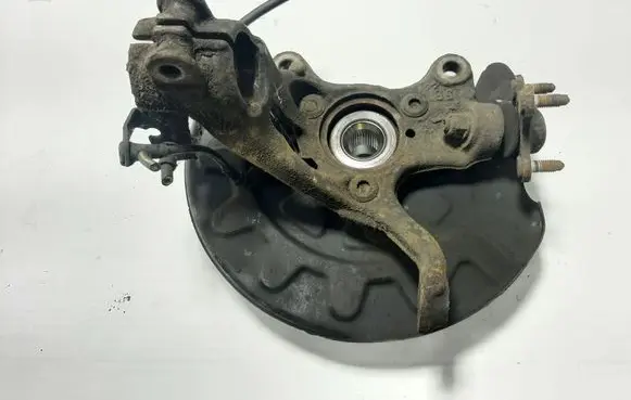 Seat Leon (5F) Front wheel hub