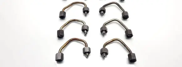 BMW 7 E65 E66 Fuel injector supply line/pipe 