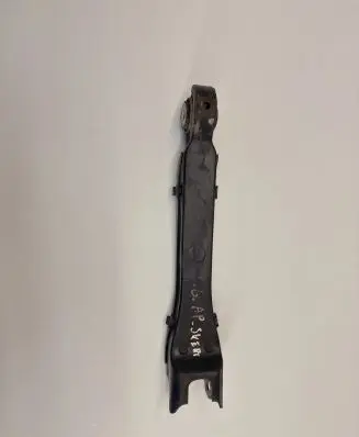 Rear control arm