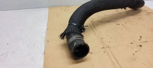 Jeep Grand Cherokee Engine coolant pipe/hose