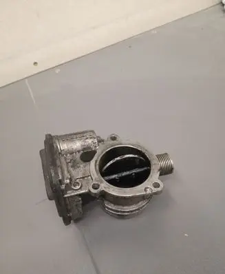 BMW 1 E81 E87 Throttle valve 780437301