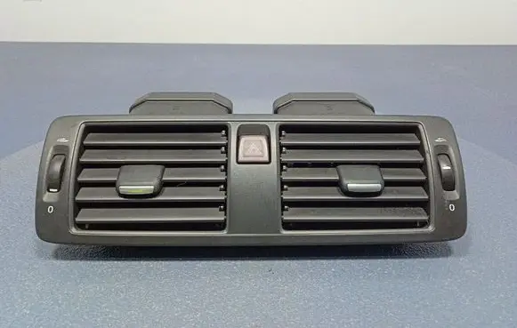 Volvo S40 Dashboard side air vent grill/cover trim 