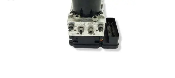 Volvo XC70 ABS Pump 30681619 P30681619 8G9N2C405AC