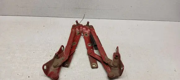 Ford Focus Tailgate/trunk/boot hinge YS41F42700AA YS41F42701AA