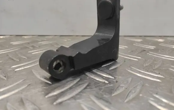 Audi A4 S4 B9 Front door upper hinge 8W5831404A A046574
