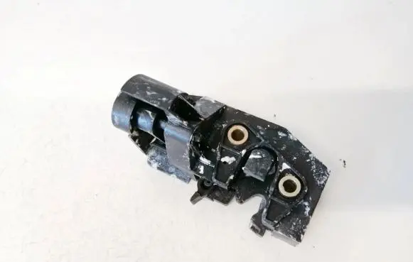 Volvo V70 Seat back rest lock catch 