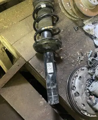 Seat Ateca Front shock absorber/damper 5Q3413031H