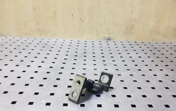 Front door upper hinge