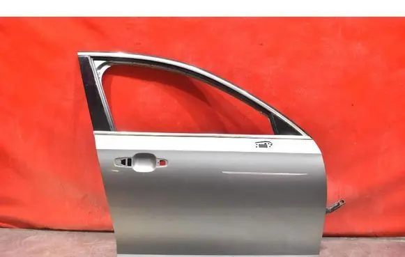 Volvo S90, V90 Front door