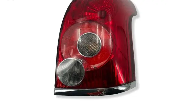 Toyota Avensis T250 Tailgate rear/tail lights