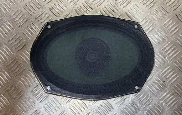 Jeep Cherokee Front door speaker 05091019AB