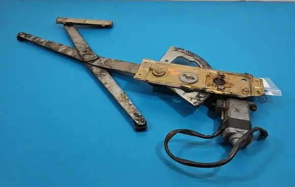 Land Rover Discovery Front door window regulator with motor 68015580700 IMPRK1542684