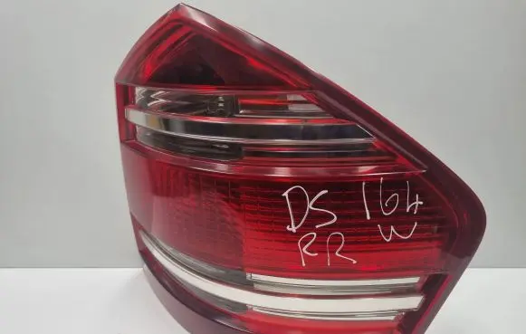 Mercedes-Benz GL X164 Rear/tail lights A1648200564 1648200564