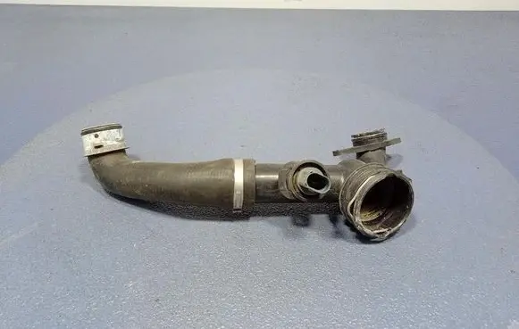 Porsche Panamera (970) Engine coolant pipe/hose 971121438A