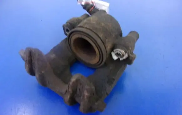 Volkswagen Golf II Front brake caliper
