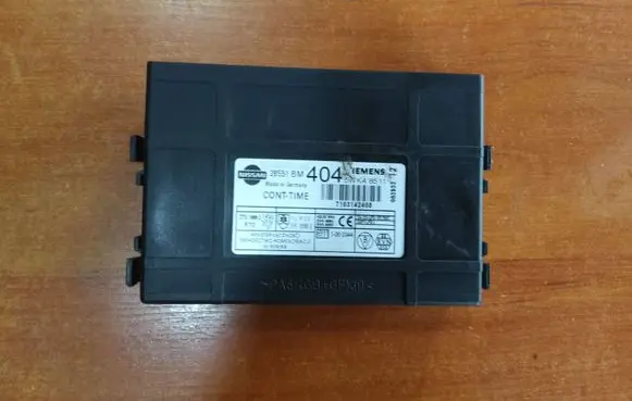 Nissan Almera N16 Comfort/convenience module 5WK48511 28551BM404 7103142408