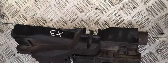 BMW X3 E83 Radiator mount bracket 75302529