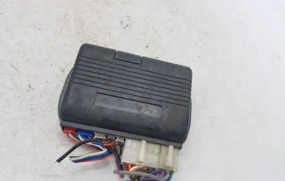 Toyota RAV 4 (XA20) Alarm control unit/module NOCODE