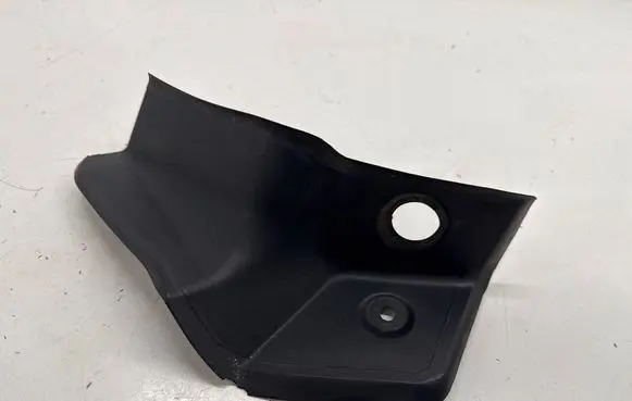 BMW X1 F48 F49 Rear light trim 7350722 63217350722