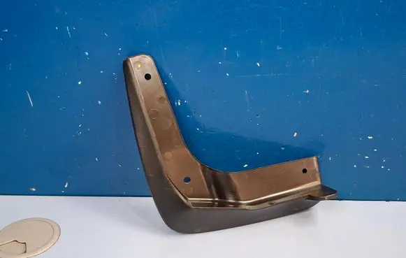 Skoda Fabia Mk4 (6VA) Front mudguard 6VA821173 6VA075111