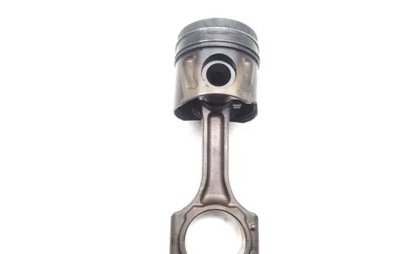Chevrolet Orlando Piston with connecting rod LNP