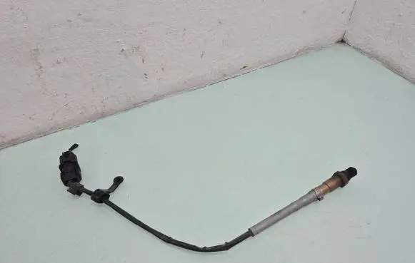 Volkswagen Tiguan Lambda probe sensor 06J906262 0258017169
