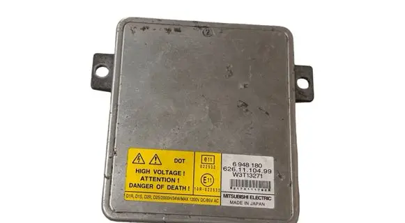 Volvo V70 Xenon control unit/module 6948180 W3T13271