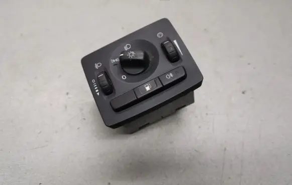 Volvo V50 Light switch 30669734