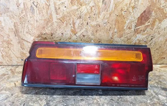 Nissan Sunny Rear/tail lights IKI4435