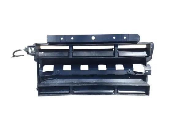 Land Rover Defender Radiator trim L8B2001A04