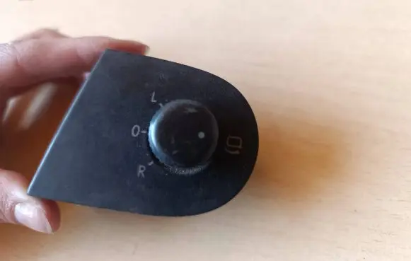 Ford Galaxy Wing mirror switch 7M3959565