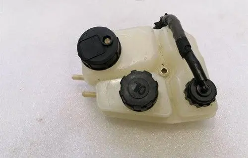 Ferrari Purosangue Coolant expansion tank/reservoir cap