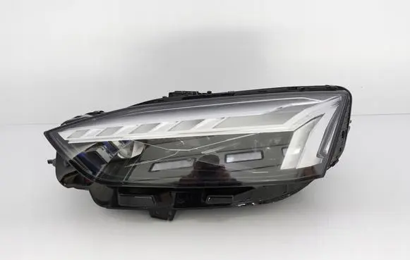 Audi A4 S4 B9 8W Headlight/headlamp 8W6941085