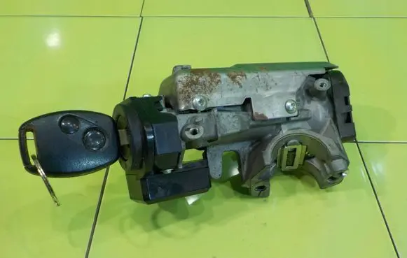 Citroen Berlingo Ignition lock 116RI000664