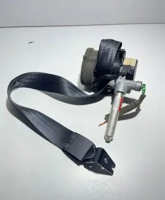 Volvo C30 Rear seatbelt 30642226