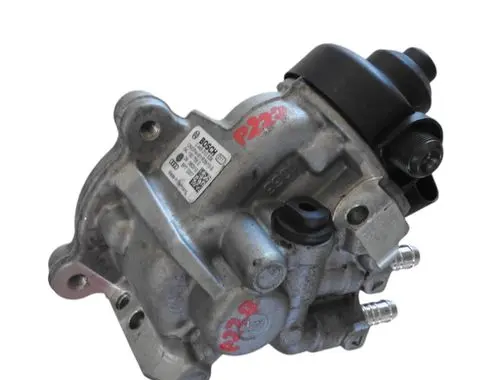 Volkswagen PASSAT B7 Fuel injection high pressure pump 04L130755E 0445010538