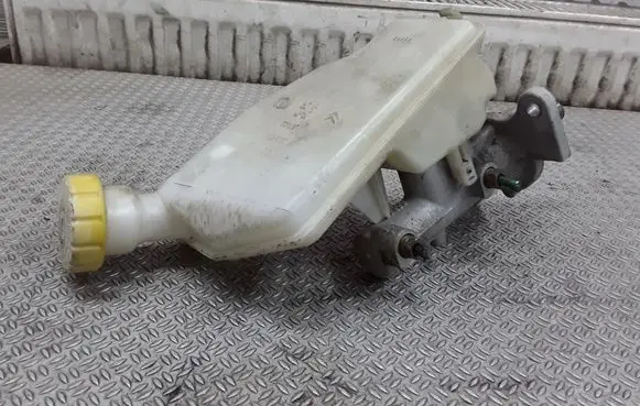 Citroen C3 Master brake cylinder 32067093