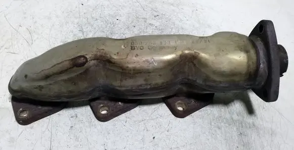 Audi A6 S6 C6 4F Exhaust manifold 059253033L