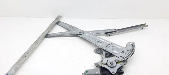 Honda CR-V Front door window regulator with motor