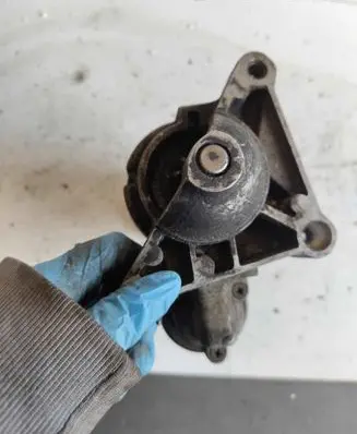Citroen Xsara Picasso Starter motor 0001108130