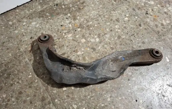 Volvo V60 Rear control arm 31406736