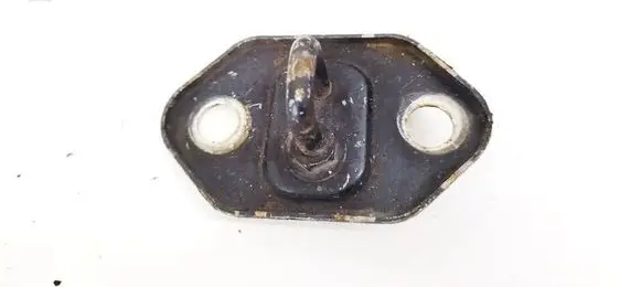 Mercedes-Benz E W210 Front door lock loop/hook striker 