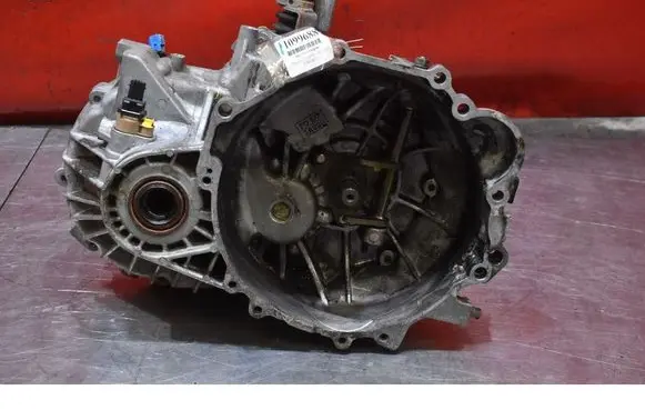 Hyundai Santa Fe Manual 6 speed gearbox SM24GSL