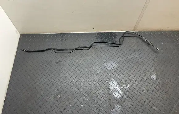 BMW 5 E60 E61 Active stabilizer tube/hose 6780569 6780568