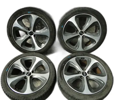 KIA Carens III R18 alloy rim 