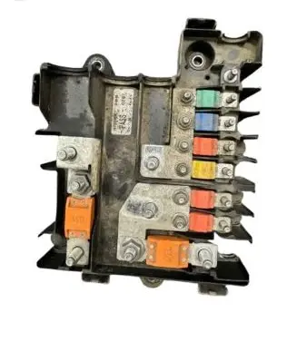Iveco Daily 6th gen Battery relay fuse 5801585977